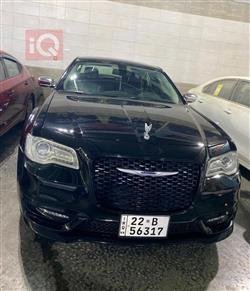 کرایسلەر 300